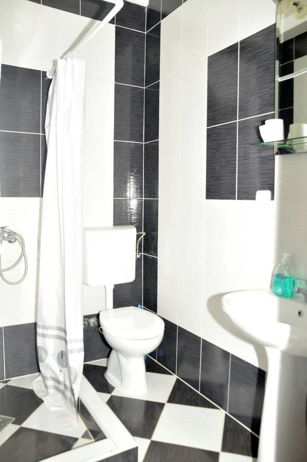 Guesthouse Vanilla سينيتشا المظهر الخارجي الصورة