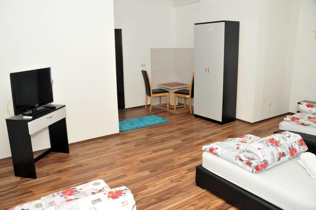 Guesthouse Vanilla سينيتشا المظهر الخارجي الصورة